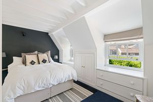 Bedroom- click for photo gallery